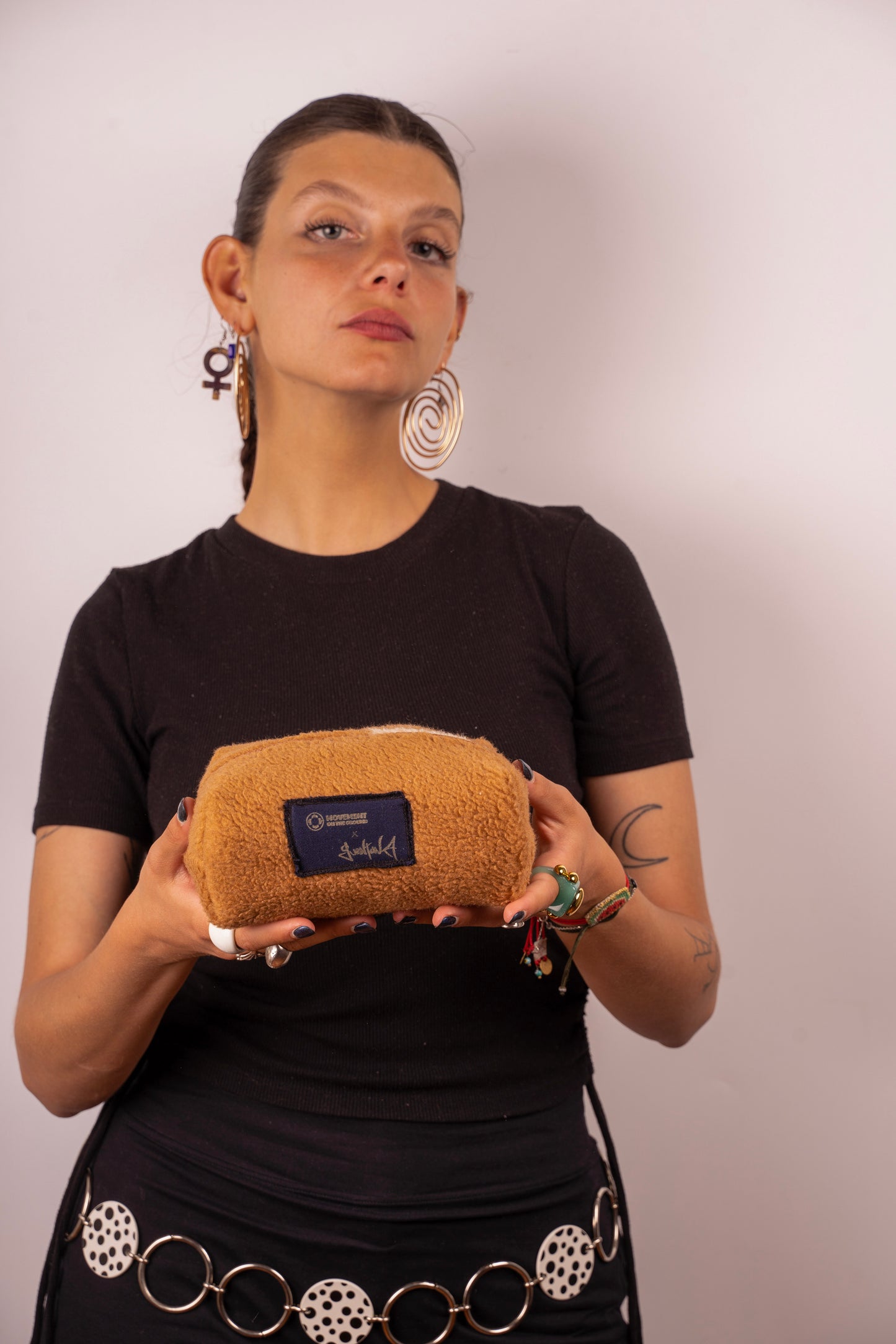 MOTG X GUANTANA Medium Case BN-06