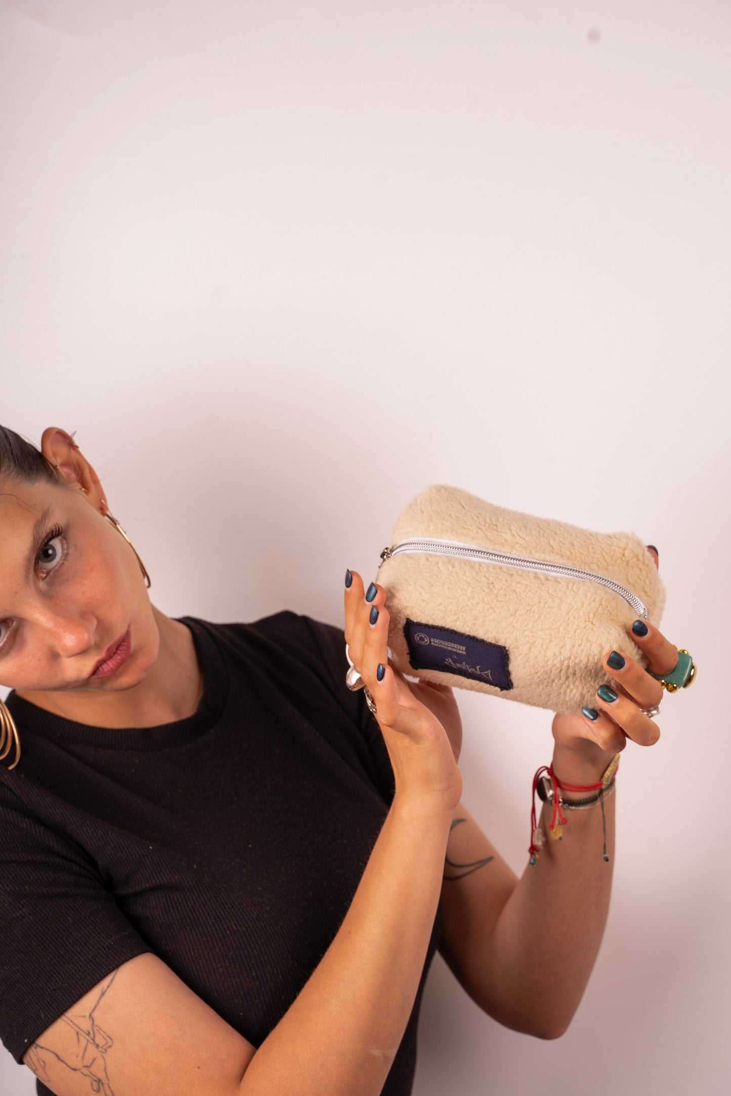 MOTG X GUANTANA Medium Case BN-10